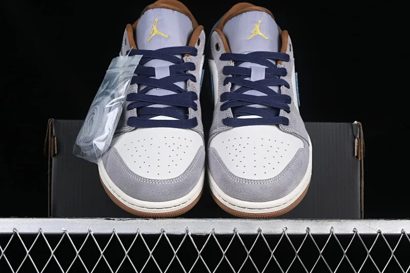 All categories Air Jordan Jordan series basketball shoes Air Jordan 1 Low Air Jordan 1 Low AJ1 Joe 1 Valentine's Day limited denim denim low-bang cultural casual sneakers FZ5042-041